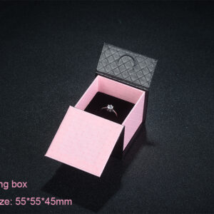 Wholesale Customized Package Printing Paper Jewelry Box Magnetic Closure Box