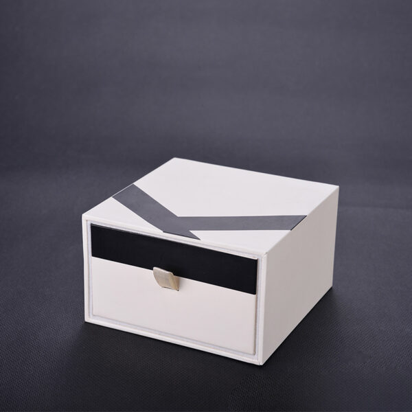 Wholesale Customized Package Jewelry Box Kraft Paper Gift Box Sliding Drawer Box