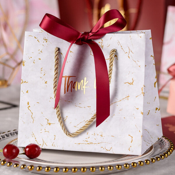 eco-friendly jewelry gift paper bag shopping luxury paper bag PP handle