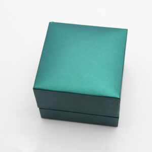 green leather paper plastic jewelry box for ring bangle pendant bracelet necklace