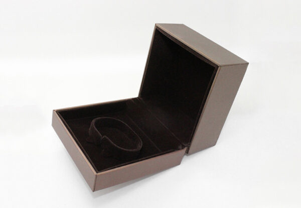 leather paper plastic misplaced jewelry box for ring bangle pendant bracelet necklace